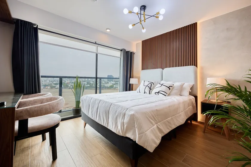 Miraflores Sunset View Apartment 1305 - Image 1