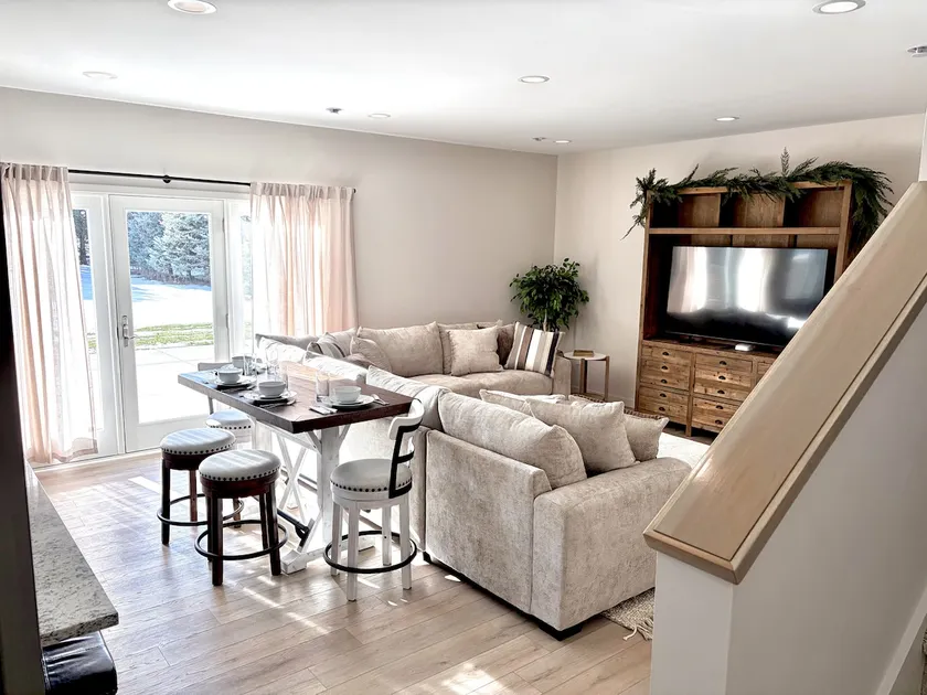 New and beautiful! Enjoy your small town Oasis! - Image 1