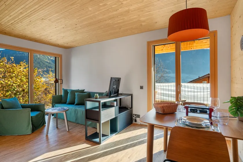 Newly built chalet with modern kitchen and panoramic views - Image 1