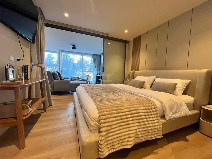 Brand new 55sqm Luxury Coastal Residence - Image 1