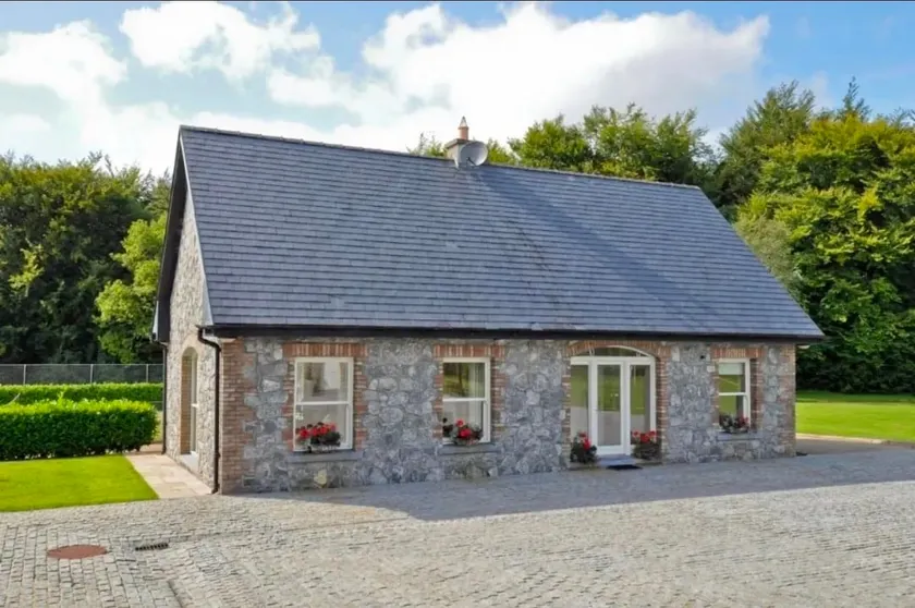 The Lodge at Clarin House - Image 1