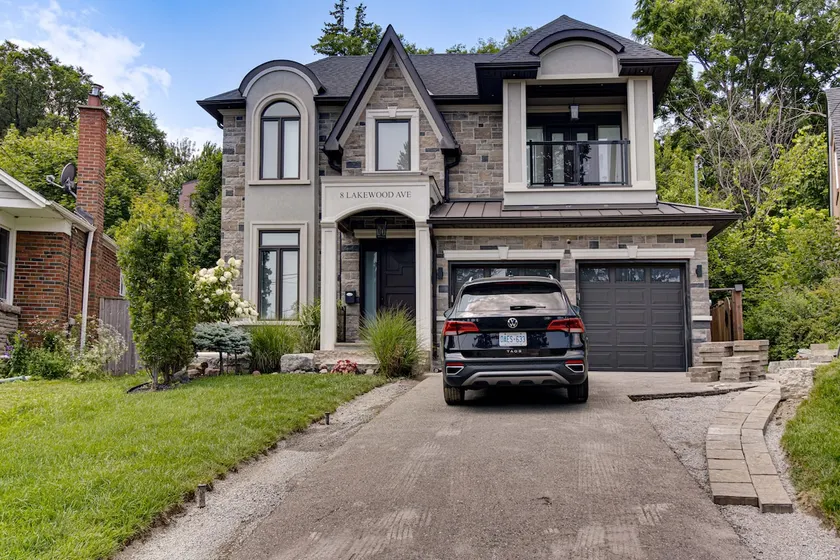 Brand new Luxury Basement 25 minutes to Downtown - Image 1