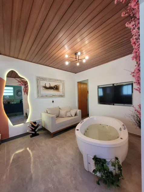 Fully equipped studio with hot tub in Guararema - Image 1