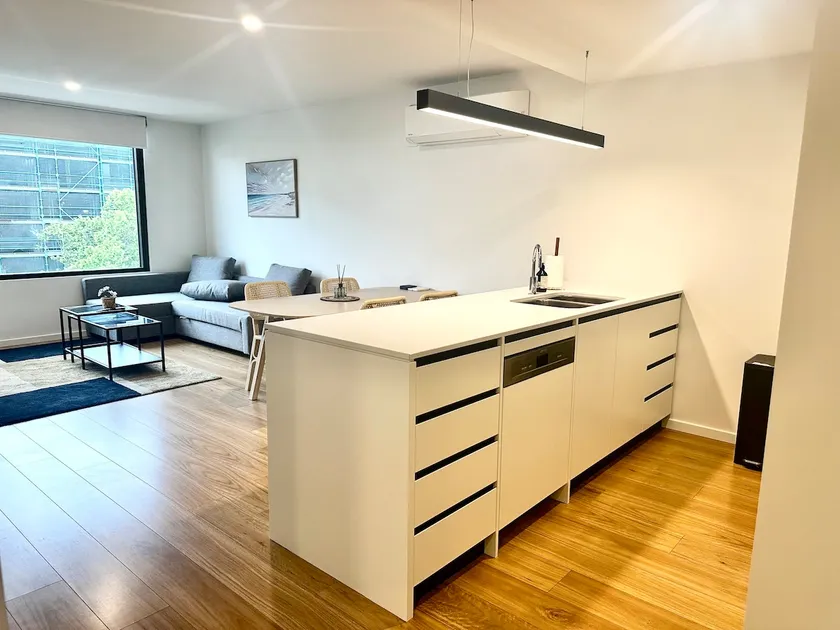 Dickson 2 BR Apt @CBD free parking&comfy&homey - Image 1