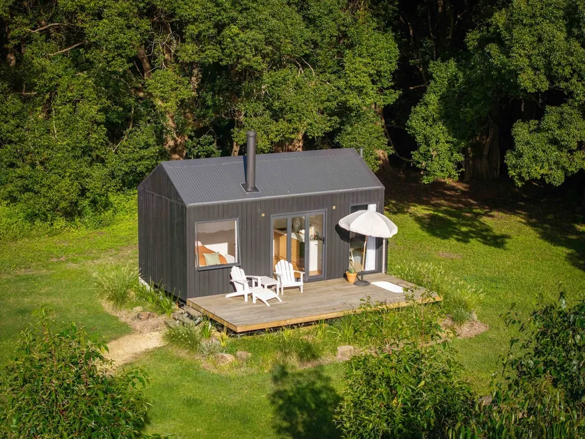 Glencairn Estate Cabin - Image 1
