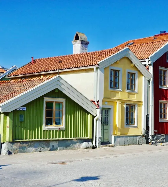 18th-century house in the heart of Kalmar city – private courtyard - Image 1