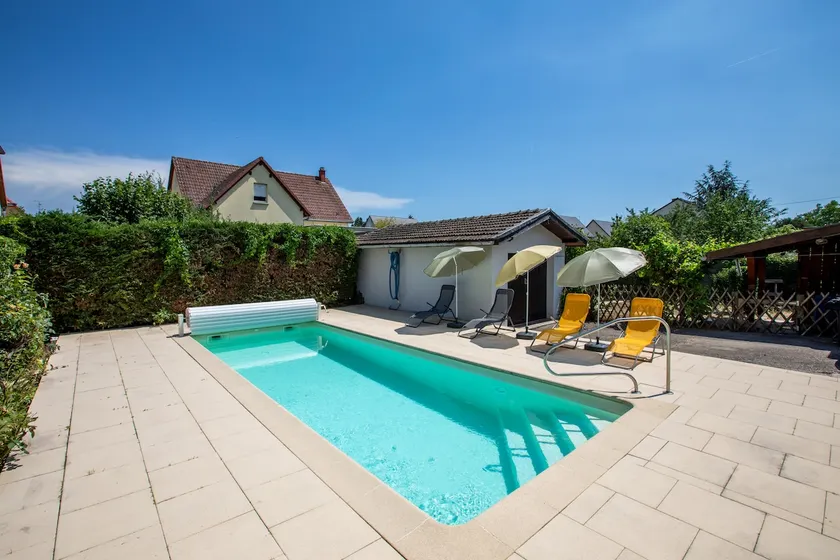 -New- Colmar, Parking, Comfort, Spacious - Image 1