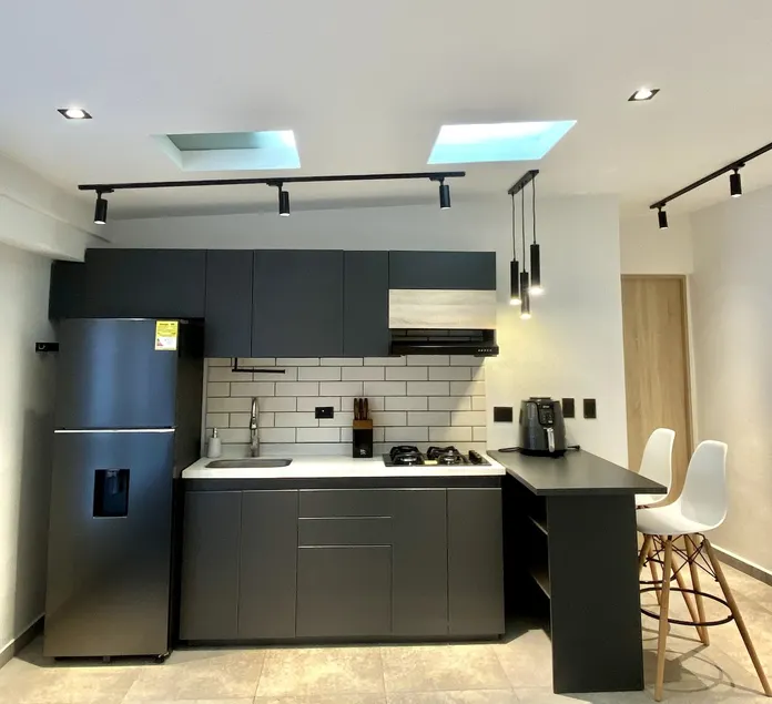 Aesthetic One Bedroom Apartment. - Image 1