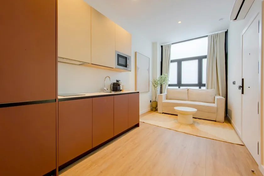 Alcalá Central Apartments, Your retreat for 8 - Image 1