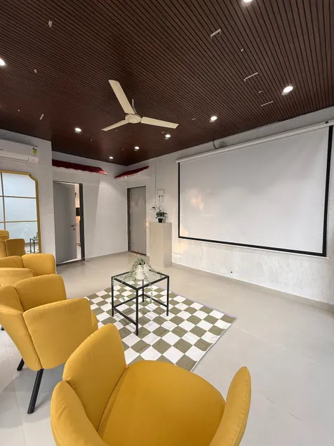 5Bhk Pool Villa w/h Theatre & Garden Opp Apollo - Image 1