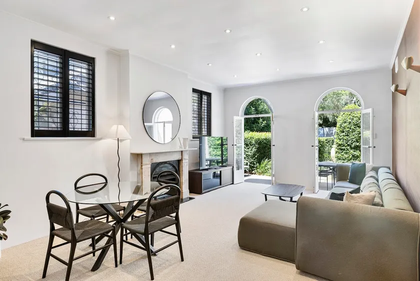 Serene Double Bay Home with Private Garden Courtyard - Image 1