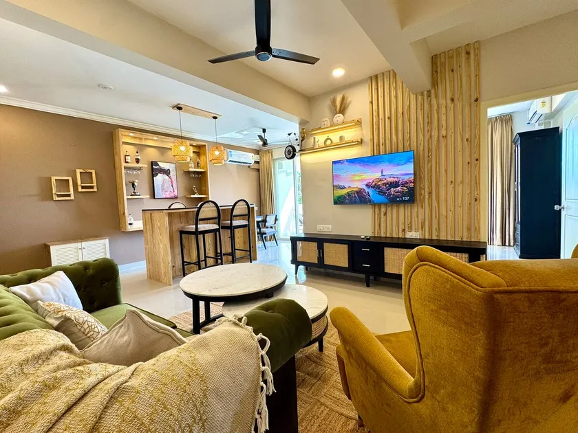 Casa Rattan Noir by Akaya Collective | 2BHK | Pool - Image 1