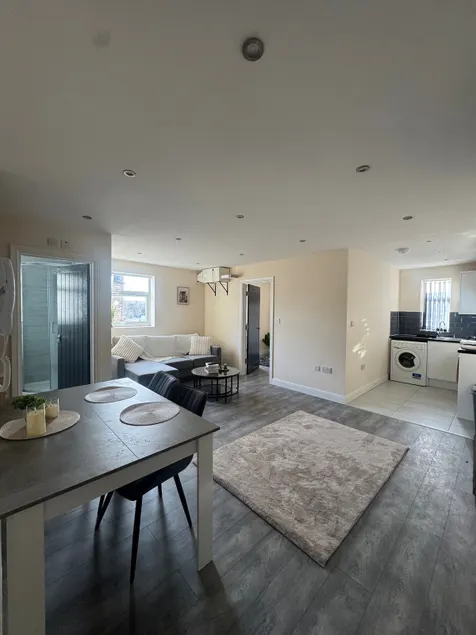 Ashburnam Apartment - Image 1
