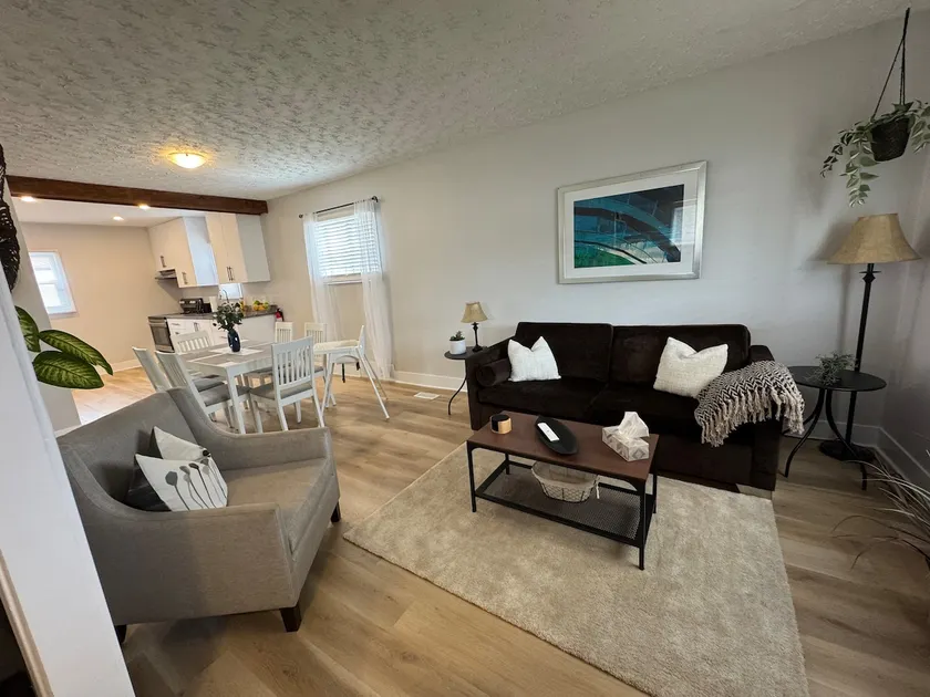 Vacation Home at Clifton Hill - Image 1