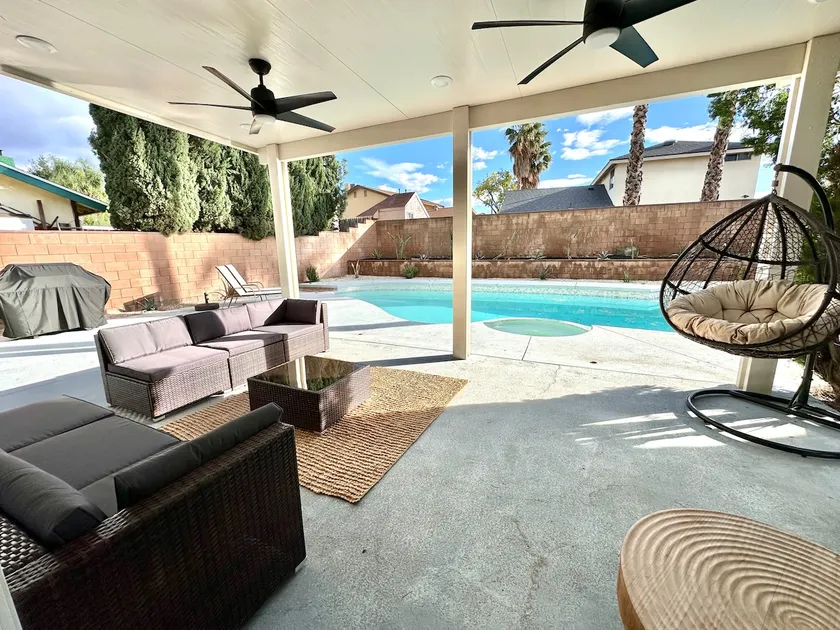 Newly Remodeled House, Spa, BBQ, Six Flags (9 mi) - Image 1