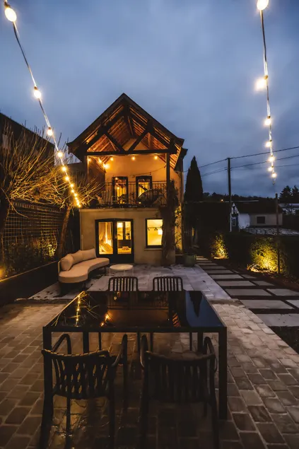 Fenced garden/fire pit/free parking - Image 1