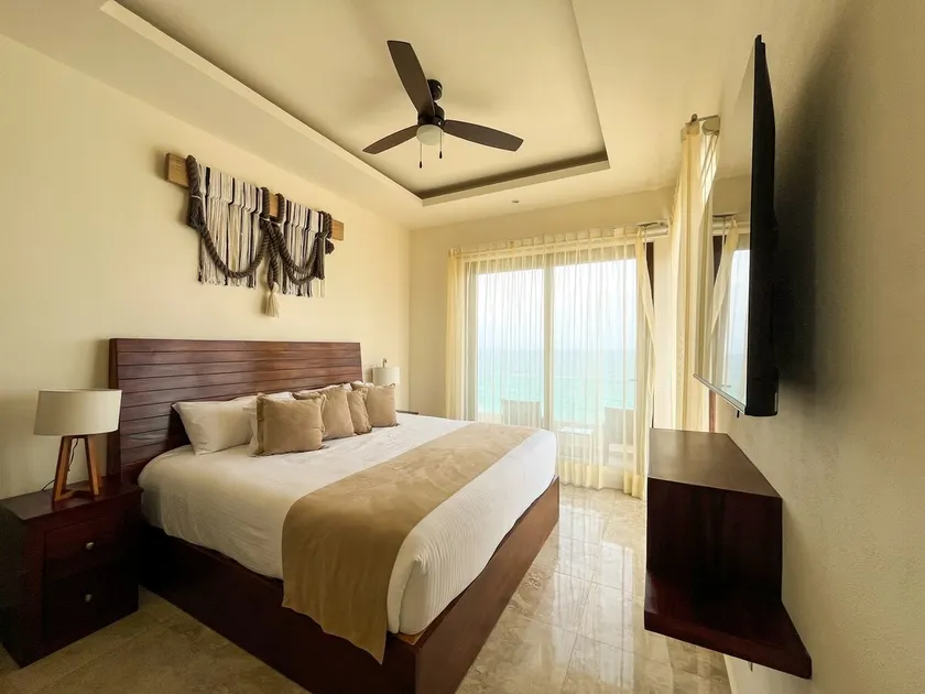 Mr. W | Sophisticated Apartment in Torre Marsai - Image 1