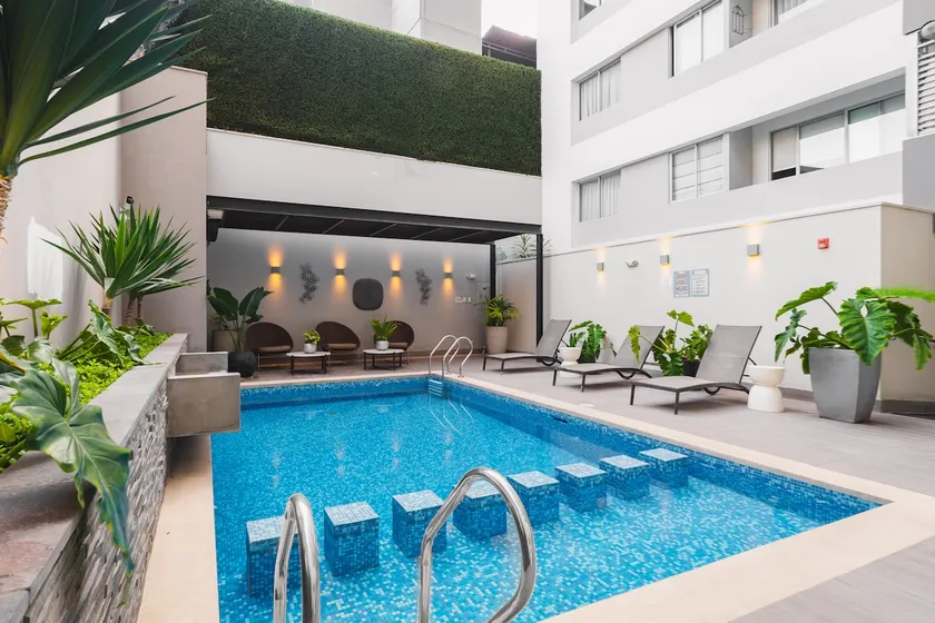 Central Stay Near Miraflores w/ Pool & Gym - Image 1