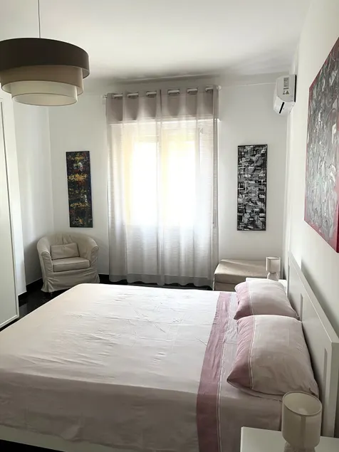 INES'S HOME - Image 1