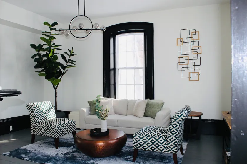 Charming Farmhouse Meets Modern Living - Image 1