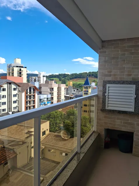 Entire apartment, cozy and well located - Image 1