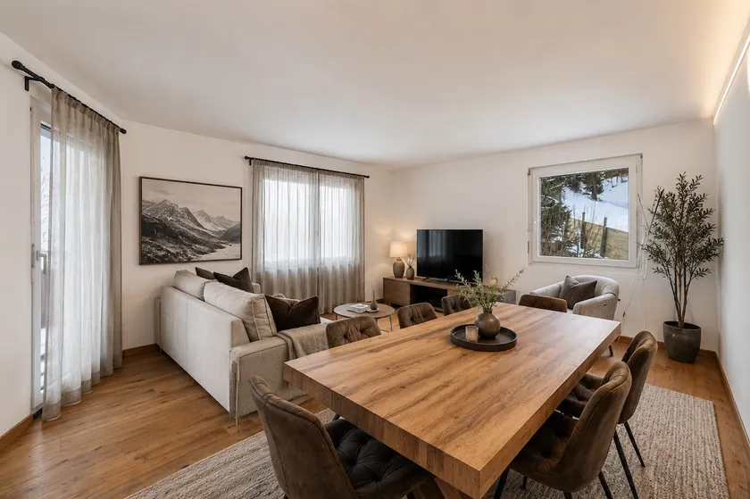 Charming refuge in St. Moritz 2 bedrooms - Image 1