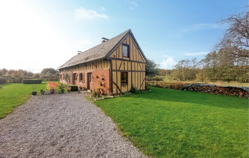 Charming farmhouse in the countryside - Image 1