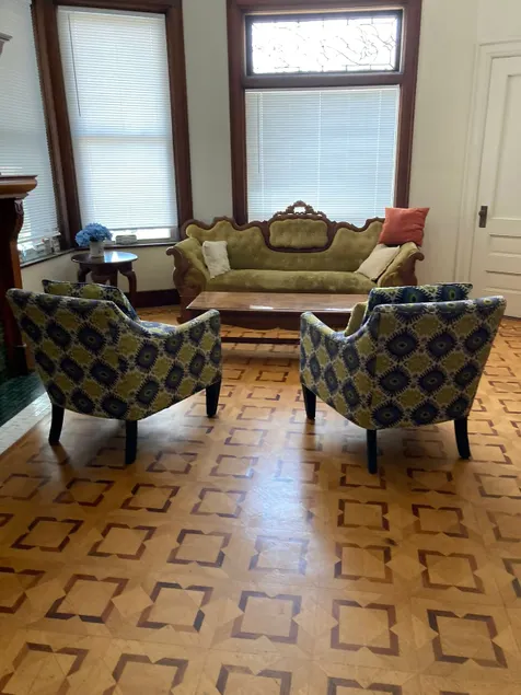 NH6 - Modern 2BR Retreat in a Historic House - Image 1