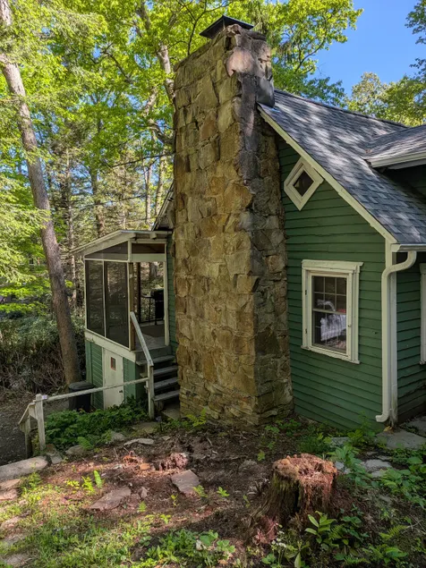 Unique Rustic Cabin w/ Lake Access & Kayak - Image 1