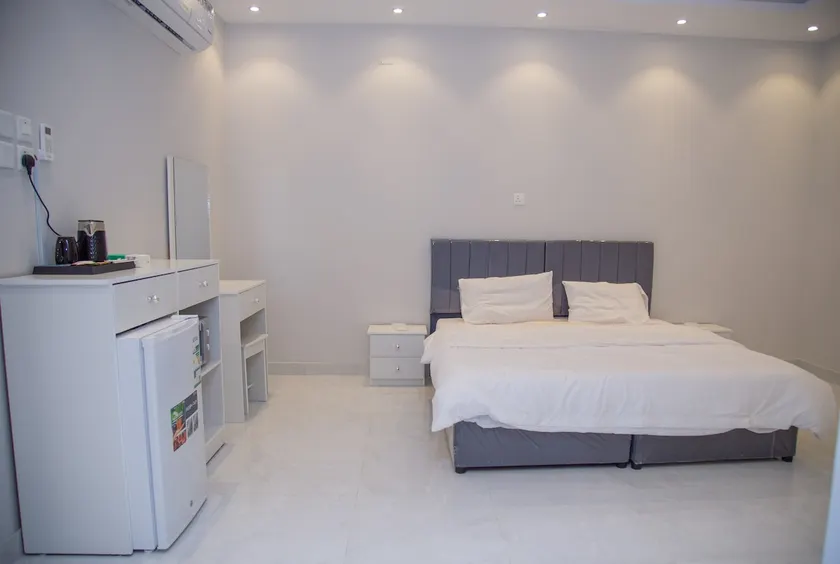 Makkah Luxury - Image 1