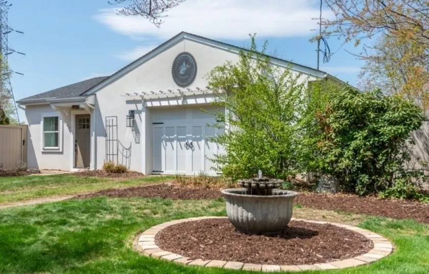 Casita Bracewell - Image 1