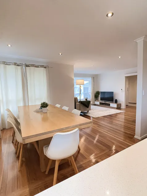 Keysborough centrel-Luxury-Cozy-Family comfortable - Image 1