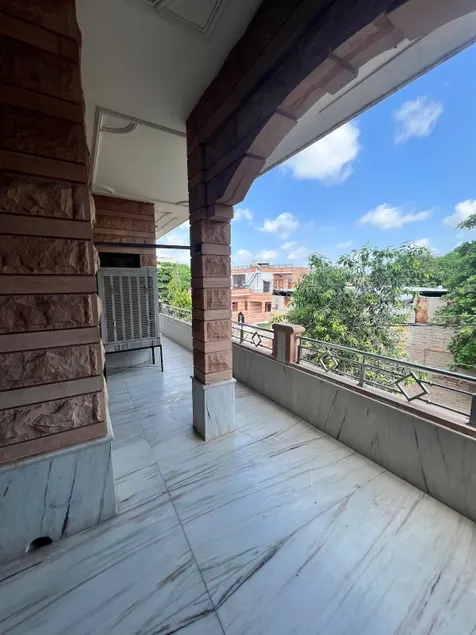 Family-Friendly Private 3BHK Near AIIMS - Image 1