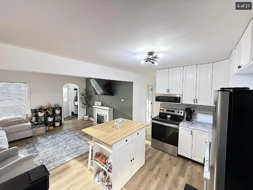 The 7th Street Charmer | Fully Remodeled - Image 1
