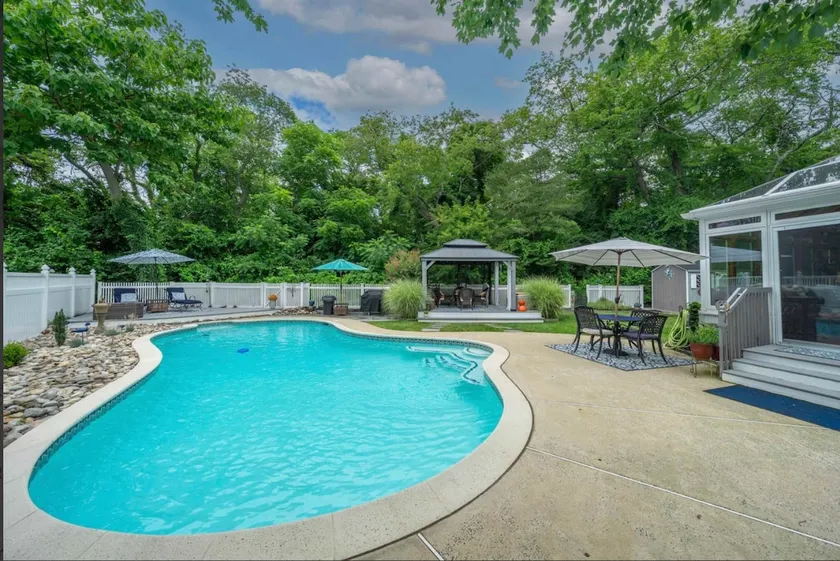 Cape May Paradise-Pool-Gym-GameRoom-5 BR-Sleeps 16 - Image 1