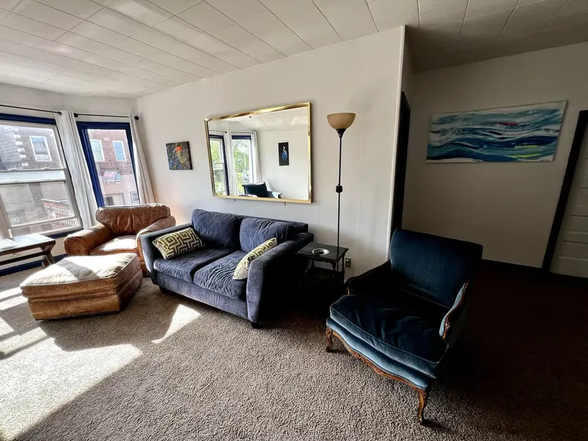 Porcupine Loft-Wakefield Walkable-Close To Skiing - Image 1