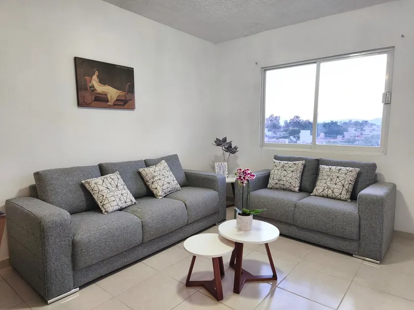 Family apartment near downtown - Image 1