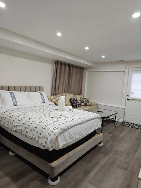 Ken's Place 1 - Image 1