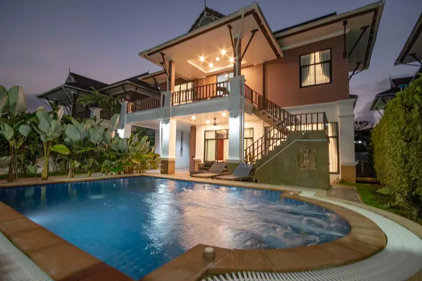 Family Villa with Salt Pool near to Ao Nang Beach - Image 1