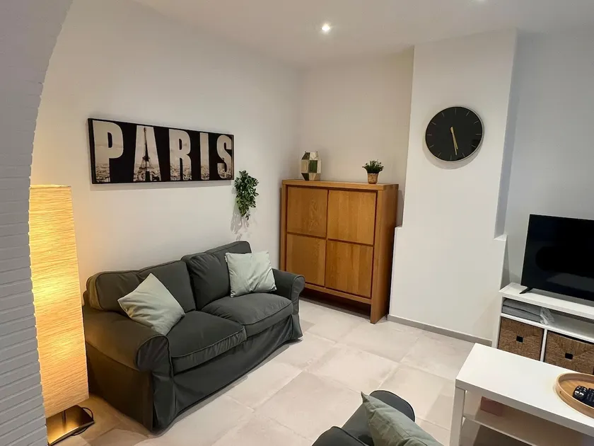 The Cosy Nelise - Image 1