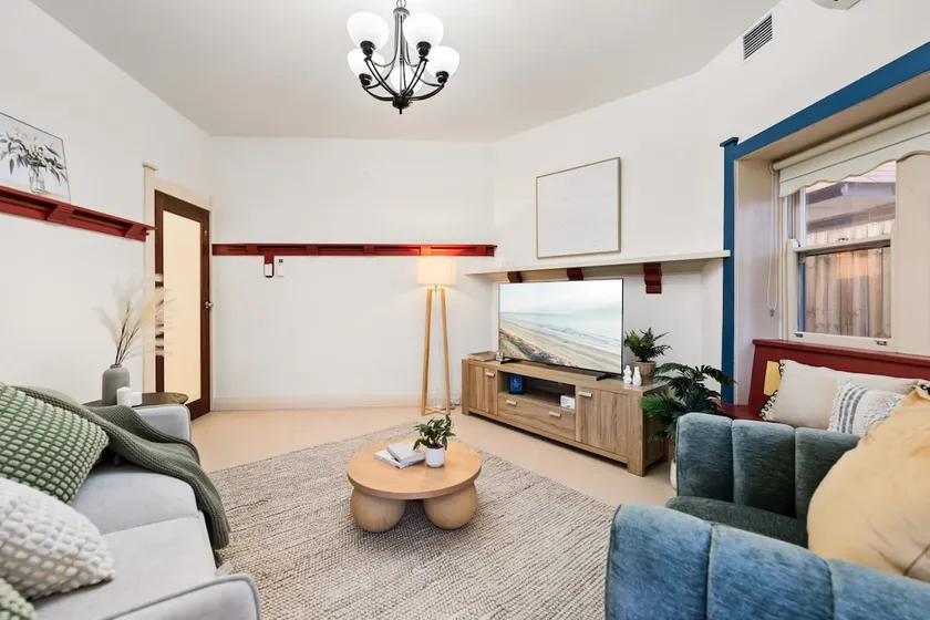 Mosman Heritage 2BR | Balmoral & Harbour - Image 1