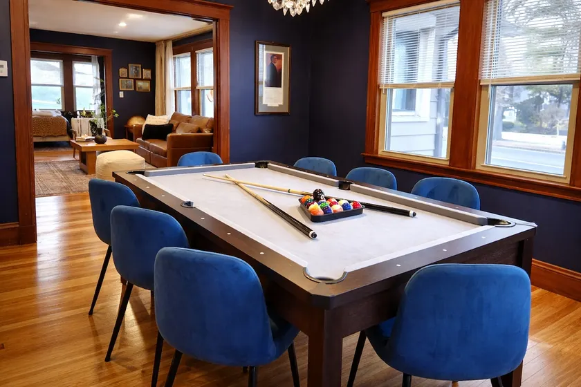 Prestigious Milton Designer Home - Image 1