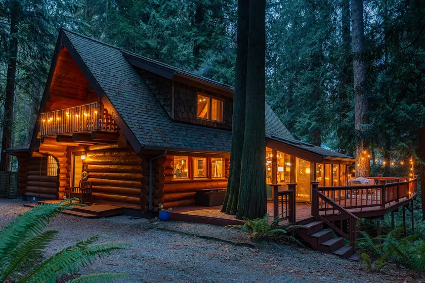 Gus's Log Cabin - Forest Haven with Sauna - Image 1