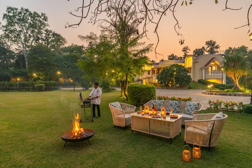 StayVista at The Birdwood Estate with Gym and Pool - Image 1