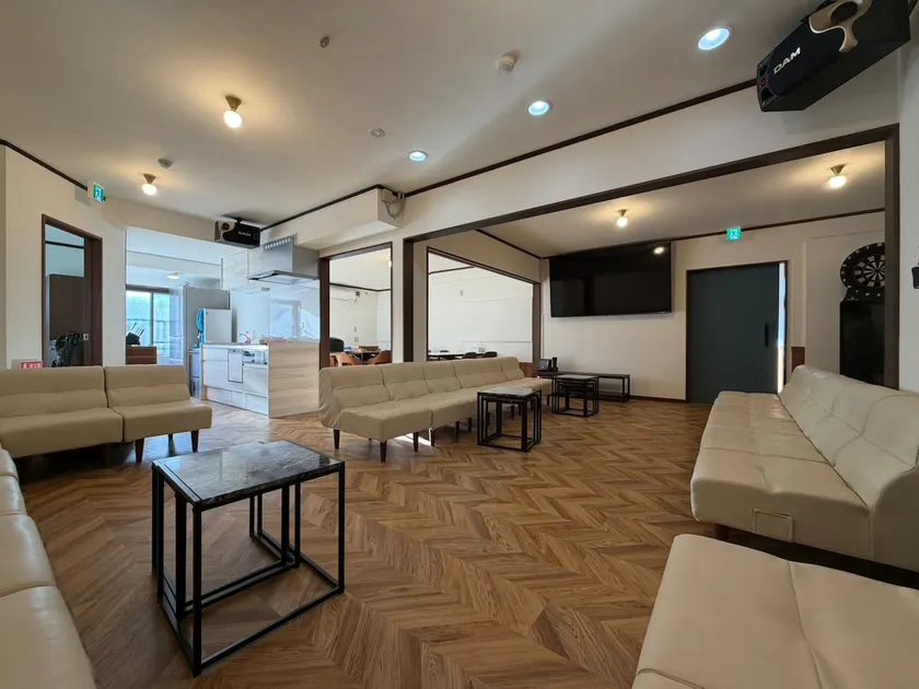Japan's largest ground area, sauna, karaoke, BBQ, dog run, basketball, soccer, rugby available　 - Image 1