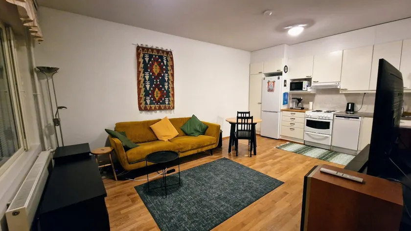 Modern Seaside Apartment - Metro & Market Nearby - Image 1