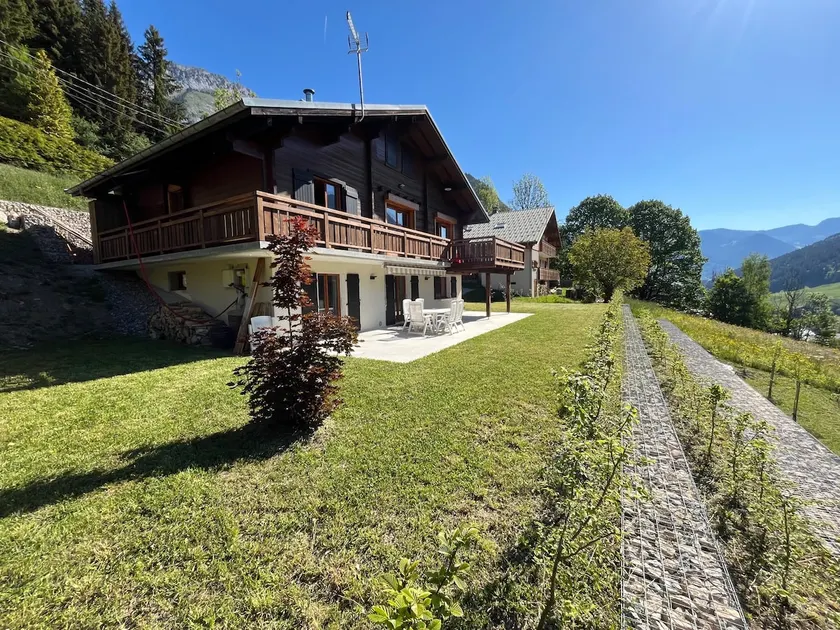 Chalet indépendant pour 4 à 6 personnes au cœur des \" Portes du Soleil\" - Image 1