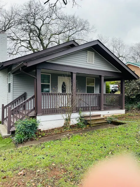 Cozy and Comfortable Home - Image 1