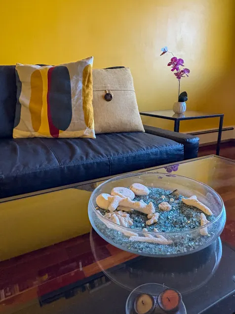Relax & Recharge: Modern 1BR w/AC, W/D & Parking - Image 1
