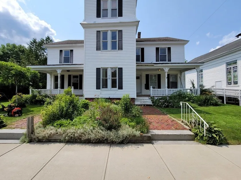 Townhouse on the Barre Commons - Image 1